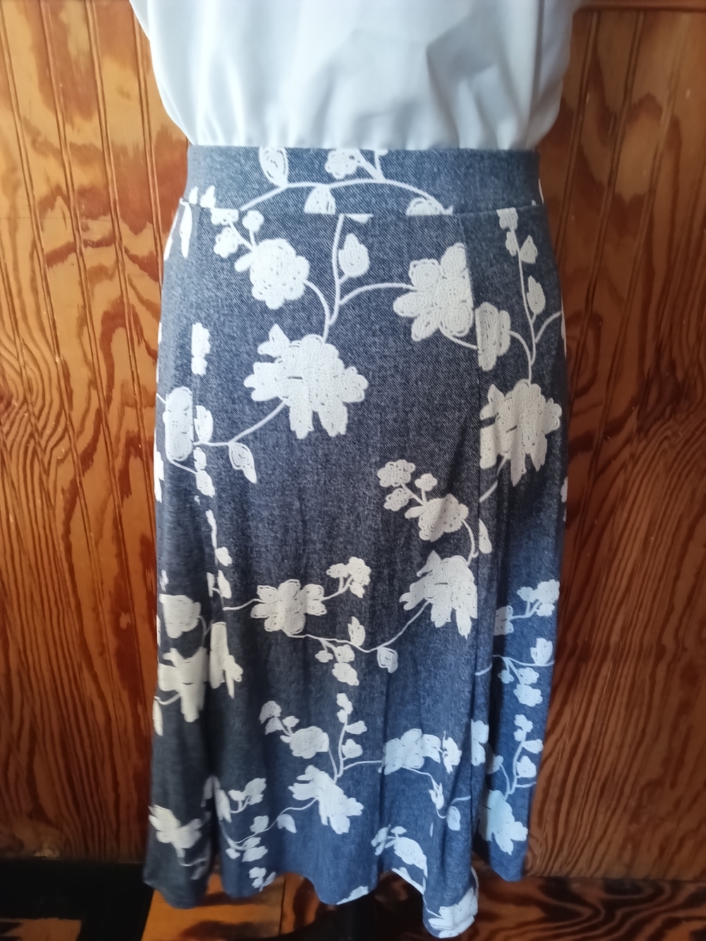 Women's Blue Floral A-Line Skirt - Brand Unknown